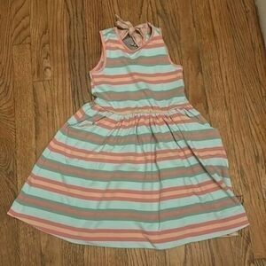 NWT Matilda Jane pocketed dress size 8 girls      A